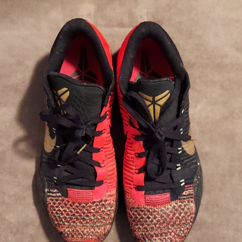 Kobe Bryant Christmas edition